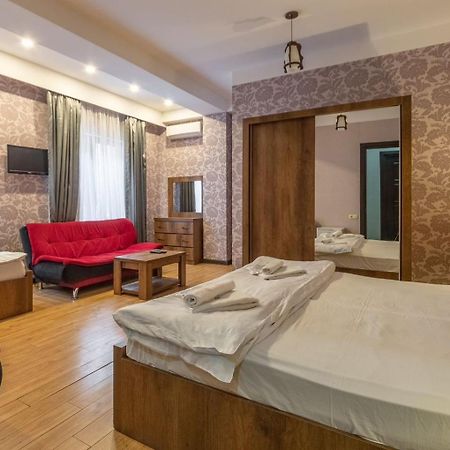 Dream Sky Hotel Tbilisi Esterno foto