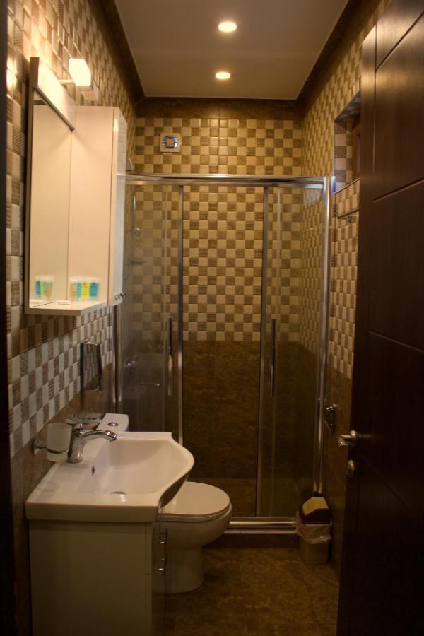 Dream Sky Hotel Tbilisi Esterno foto