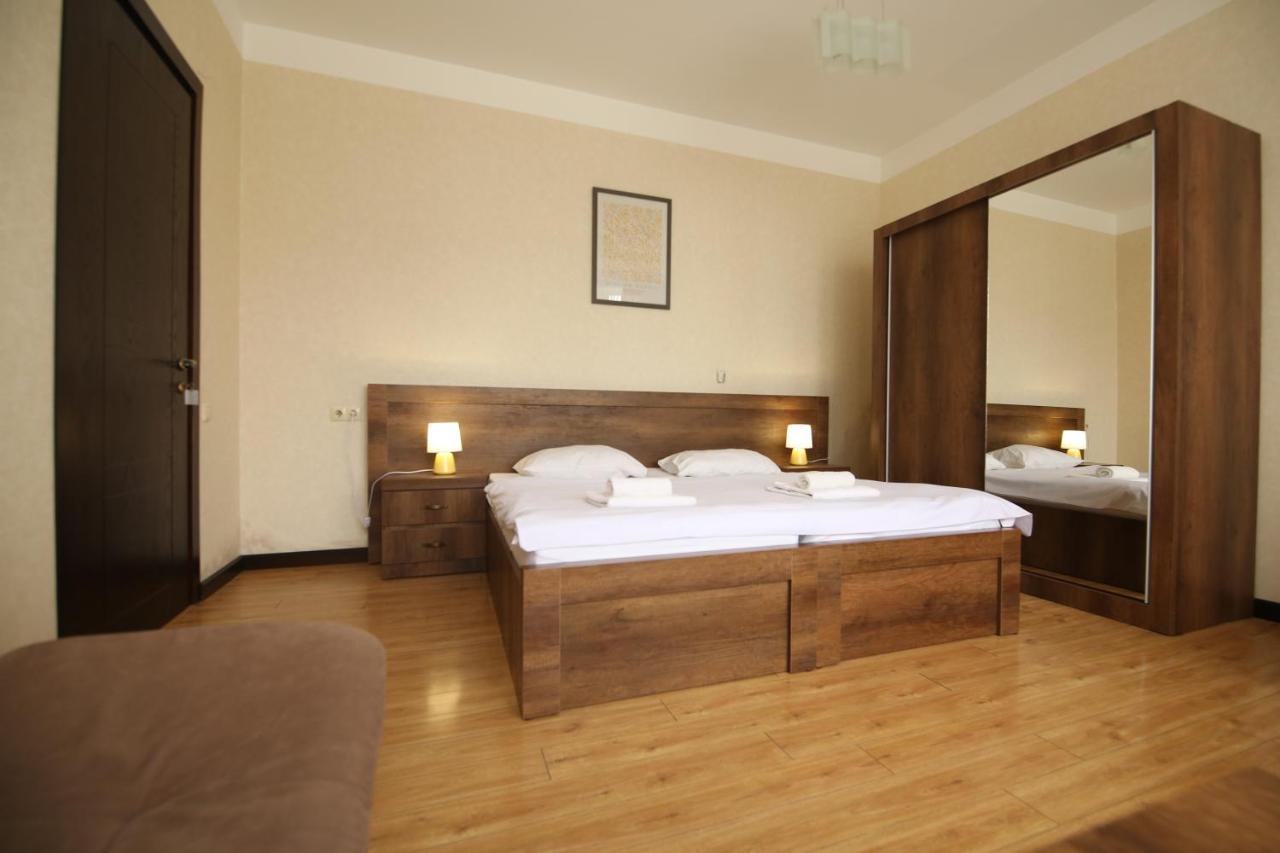 Dream Sky Hotel Tbilisi Esterno foto