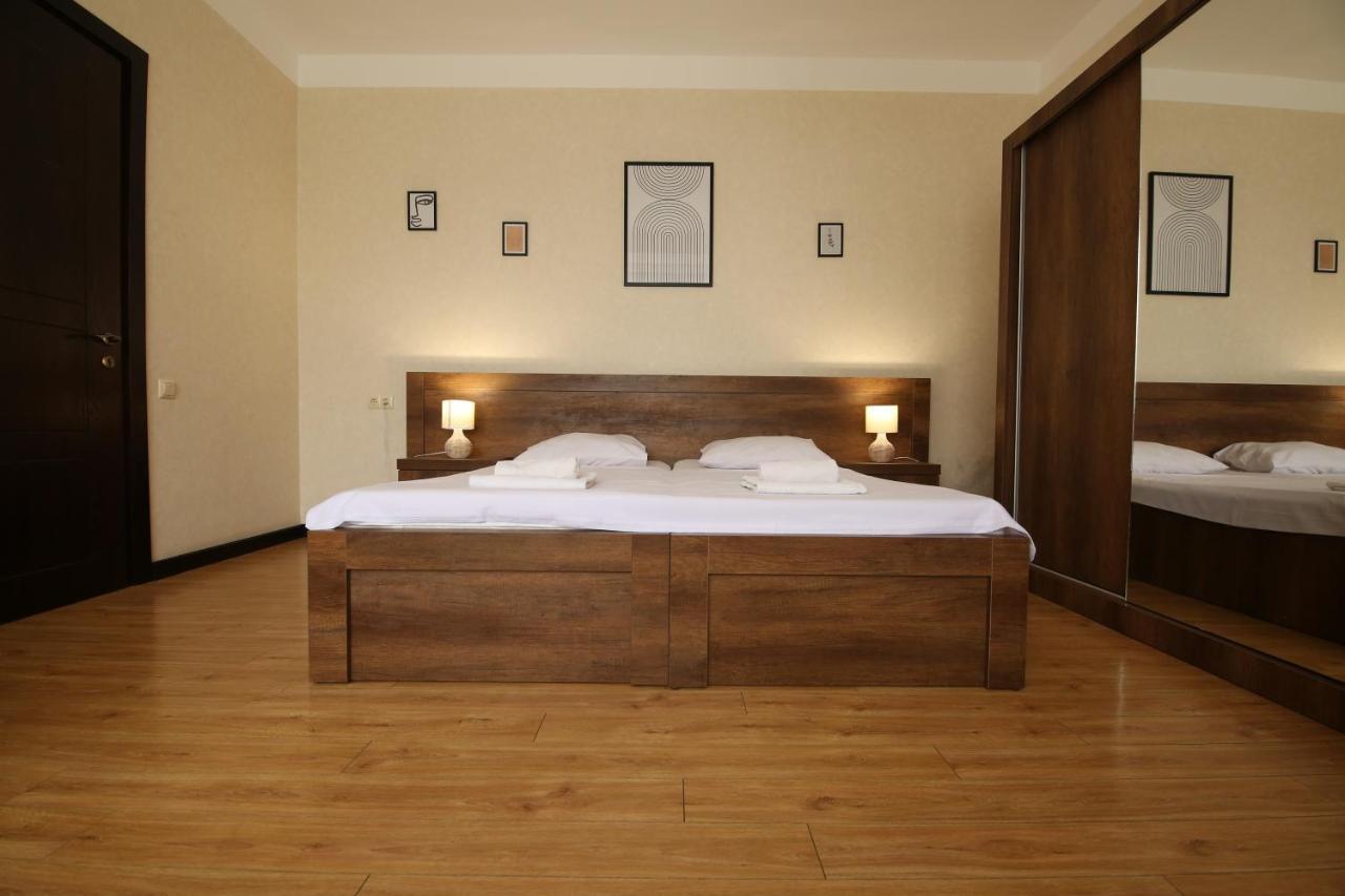 Dream Sky Hotel Tbilisi Esterno foto