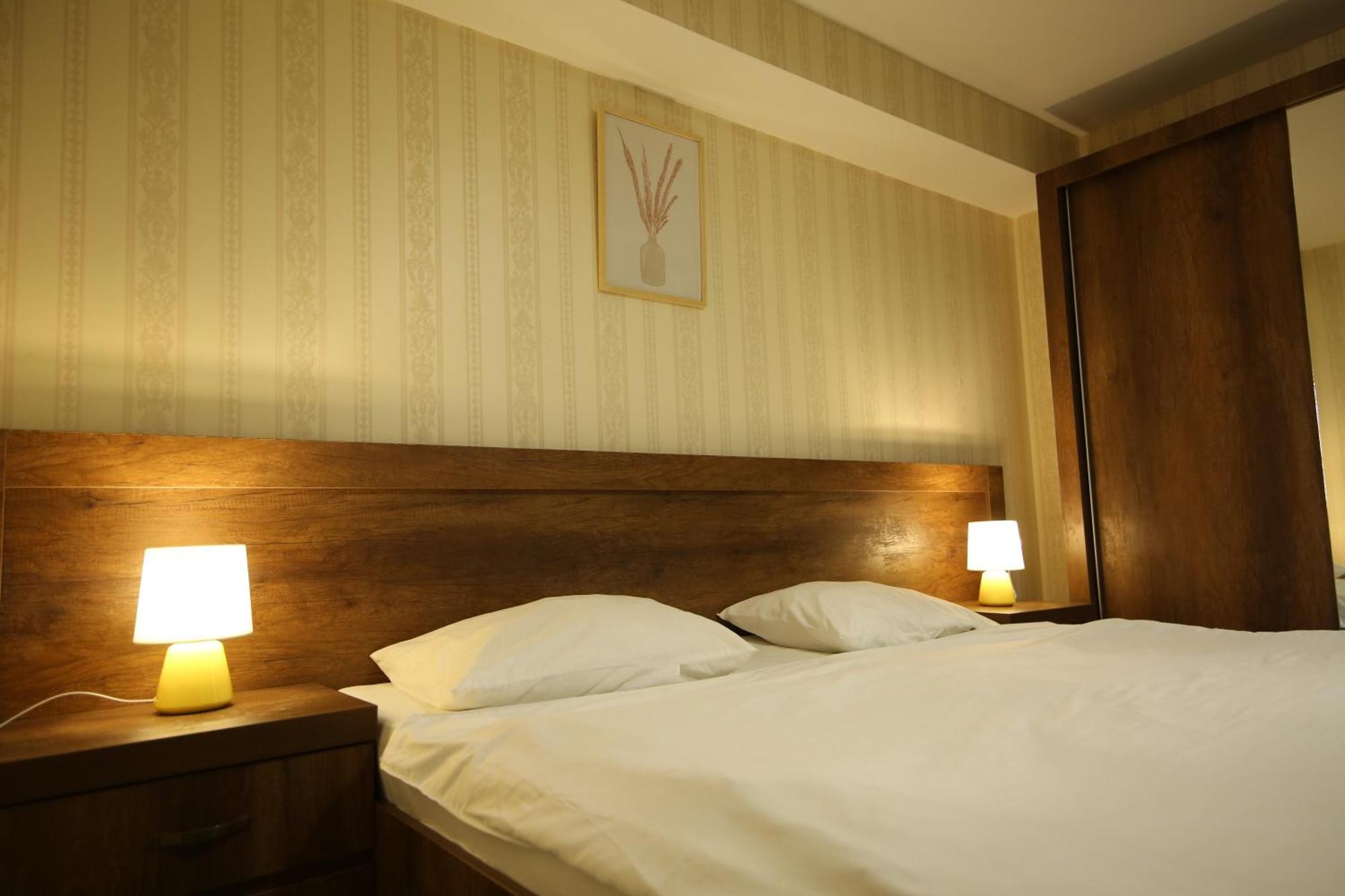 Dream Sky Hotel Tbilisi Esterno foto