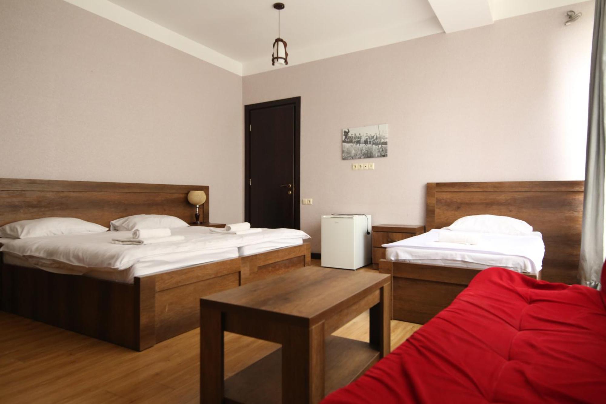 Dream Sky Hotel Tbilisi Esterno foto