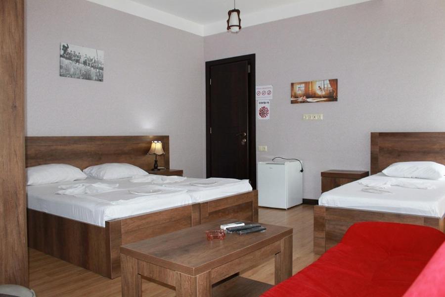 Dream Sky Hotel Tbilisi Esterno foto