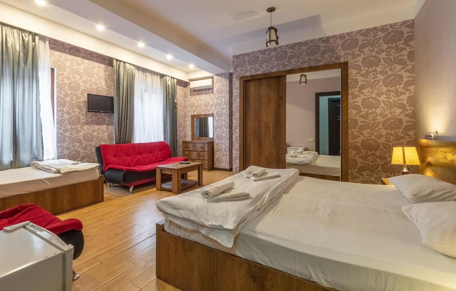 Dream Sky Hotel Tbilisi Esterno foto